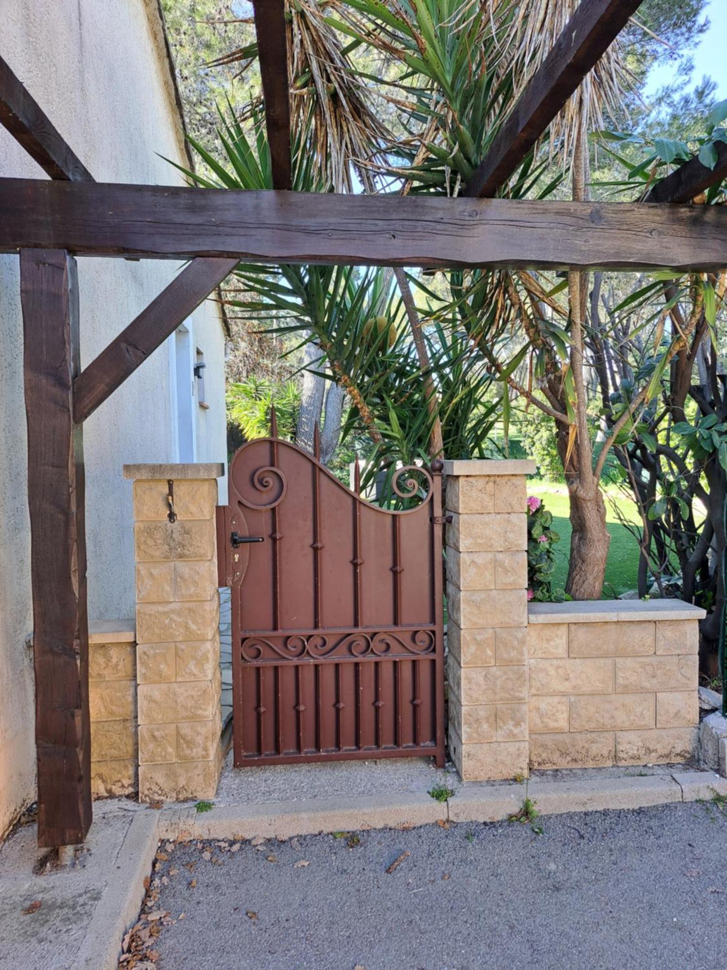 Maisonnette Au Milieu Des Pins Mougins Buitenkant foto